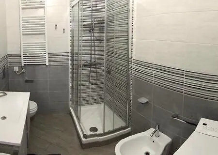 Apartment Center *